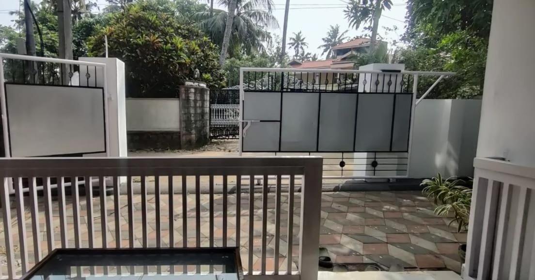 Hostel Calaila Varkala Eksteriør bilde