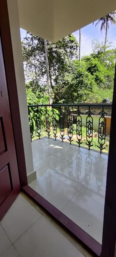 Hostel Calaila Varkala Eksteriør bilde