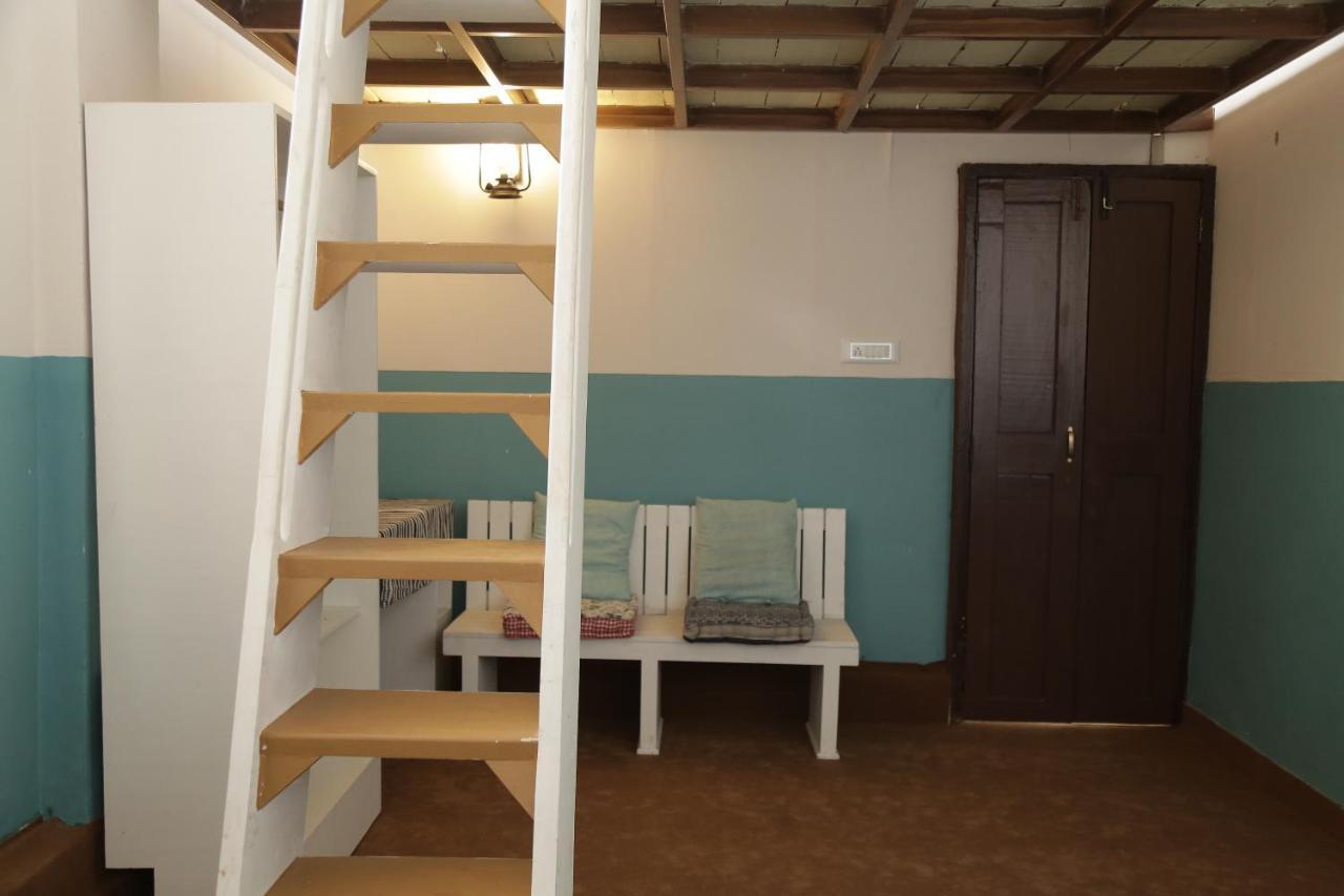 Hostel Calaila Varkala Eksteriør bilde