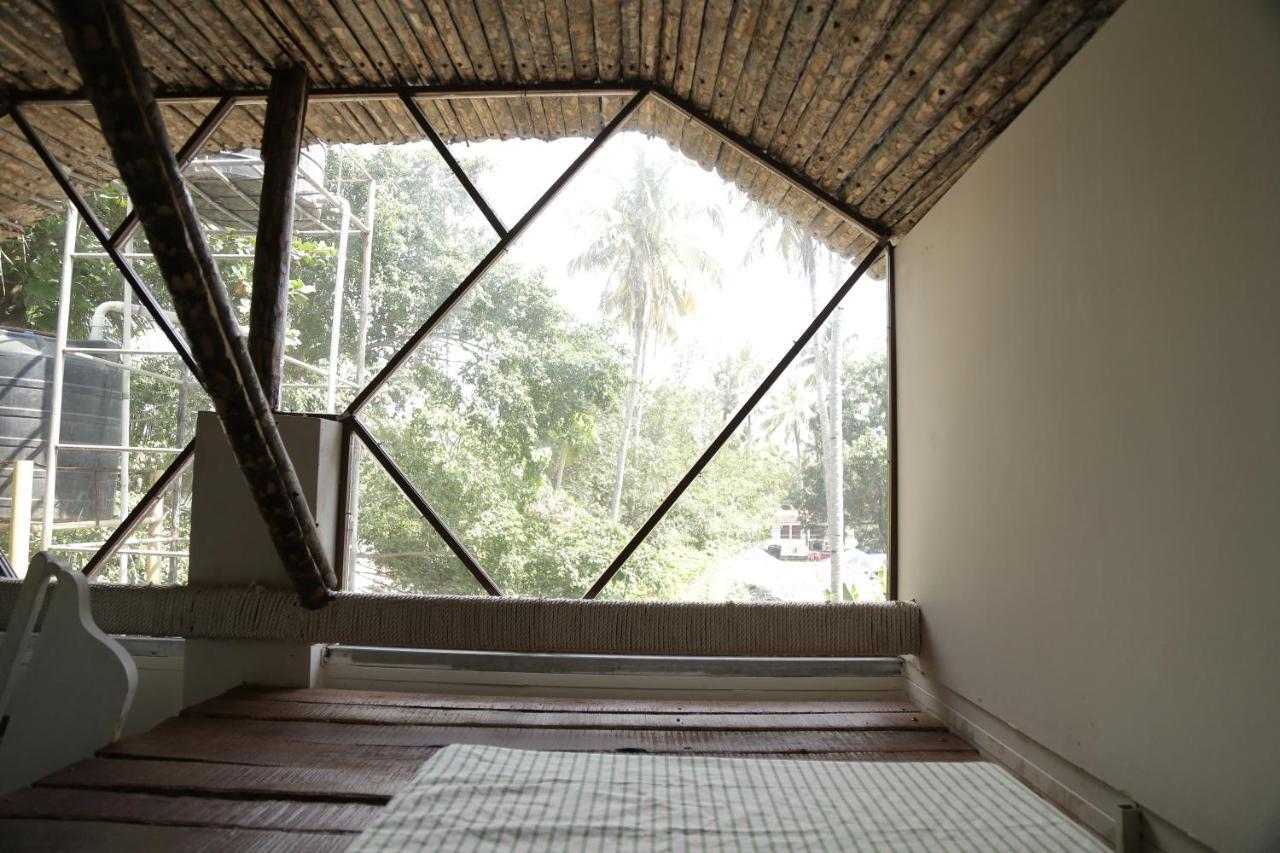 Hostel Calaila Varkala Eksteriør bilde